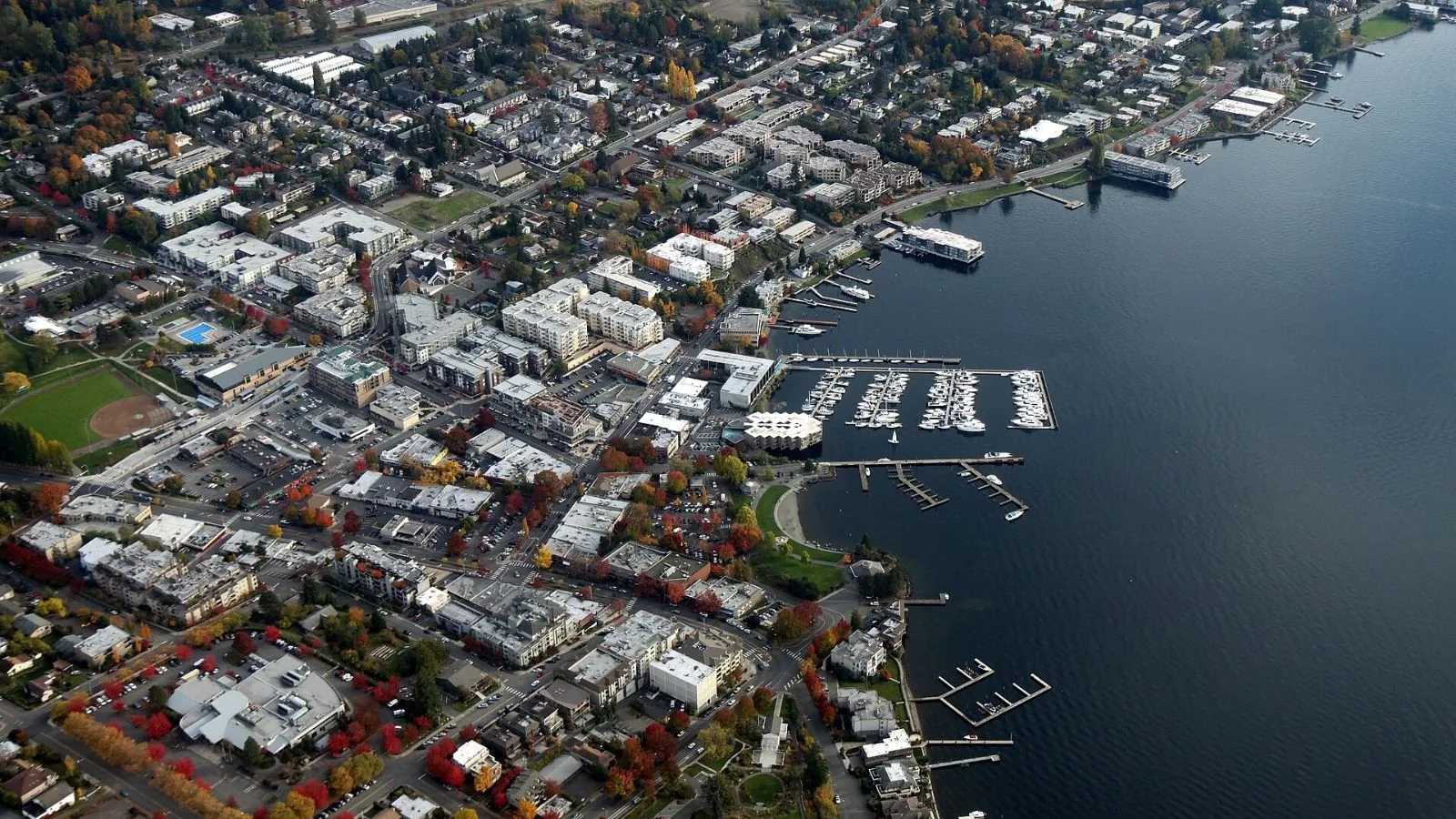 Downtown Kirkland waterfront and marina on Lake Washington, WA